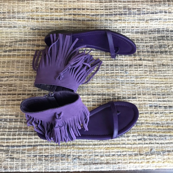 Very Volatile Lex Fringed Sandals - Picture 5 of 8